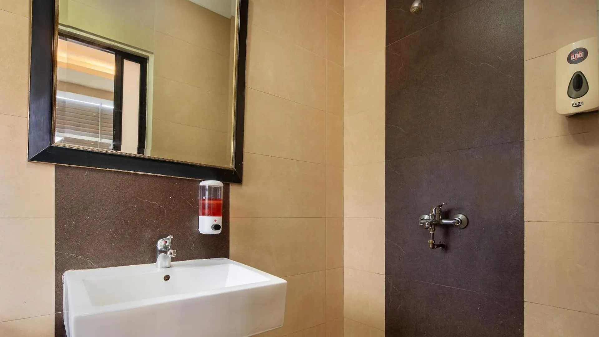 The Quay Hotel Little India At Broadway Singapur 2*,
